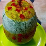 hanging-pumpkin-infront-of-house