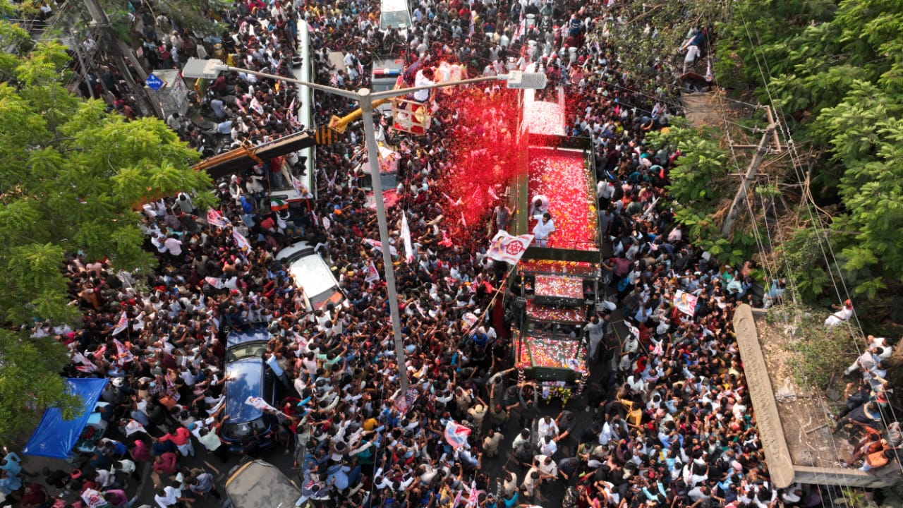 janasena rally vijayawada to machilipatnam