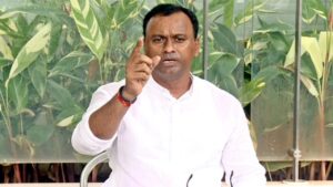 Komatireddy Rajagopal Reddy Counter To Revanth Reddy