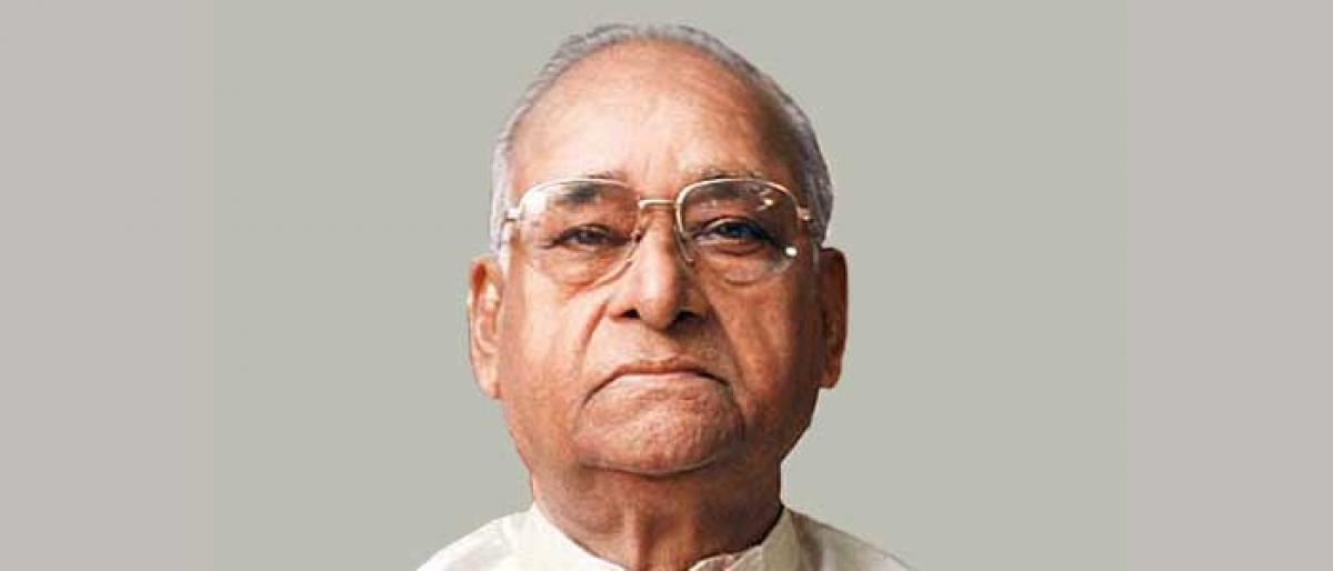 Advocate Pavani Parameswara Rao and Fees Details పి. పి. రావు