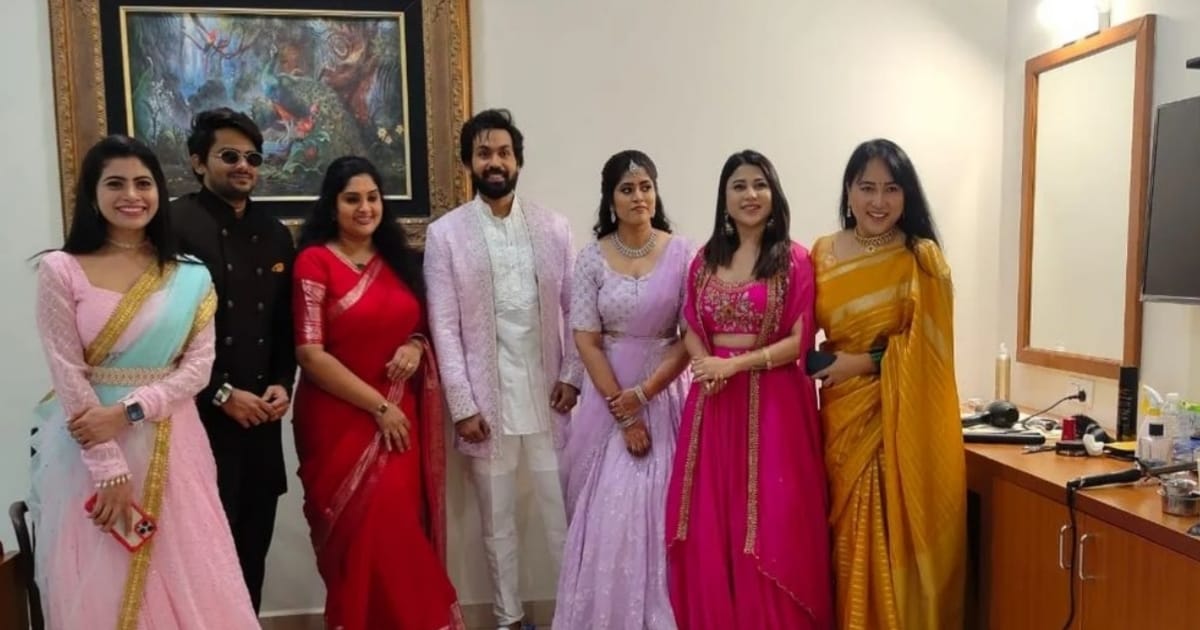 Big boss Maanas Engagement